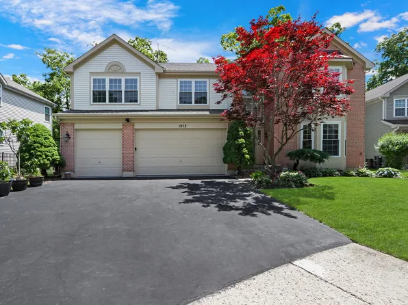 1973 S Sparrow Ct, Libertyville, IL 60048