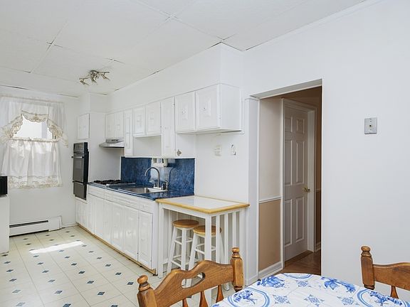 5th image of 6811 Narrows Ave