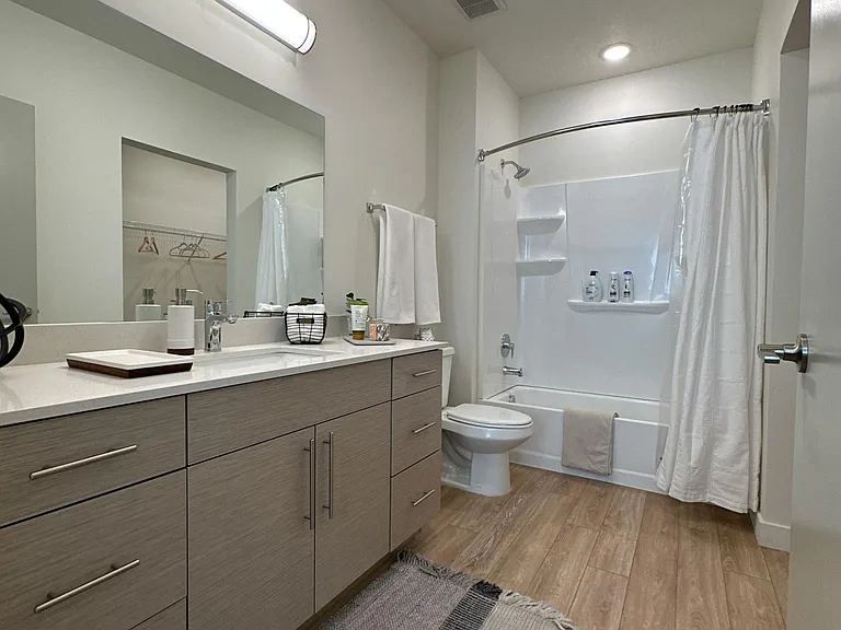 Canyon Vista — Photo 24