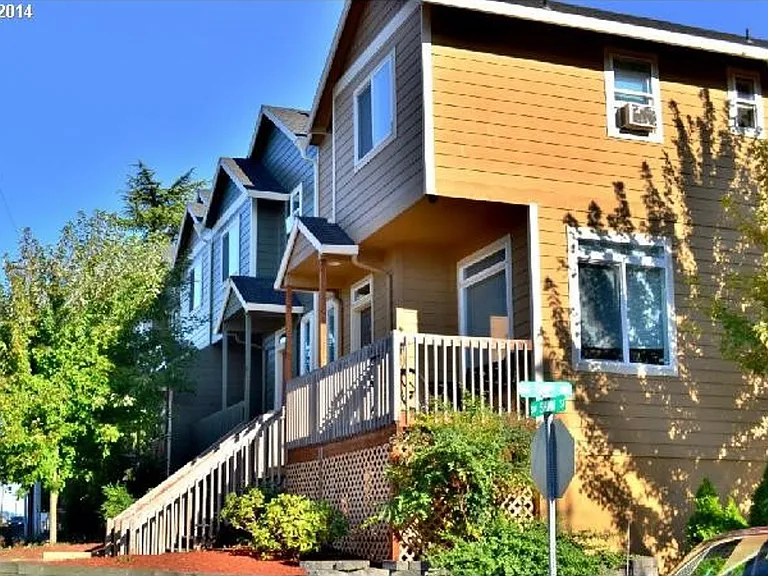 17372 SW Donald Ct — Photo 1
