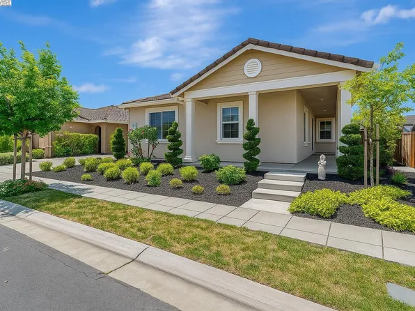 1485 S Perkins Pl, Mountain House, CA 95391