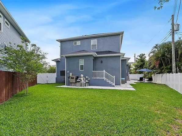 2042 High St, Oakland, CA 94601