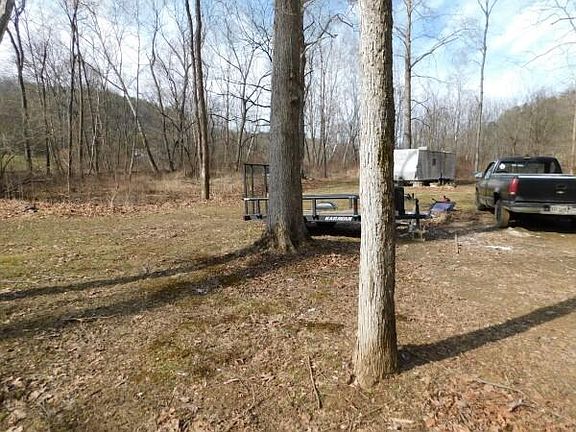 4th image of 14560 Pleasant Valley Rd