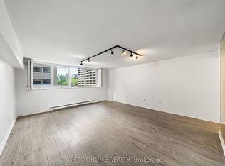 360 Bloor St E Unit 411, Toronto, ON M4W 3M3
