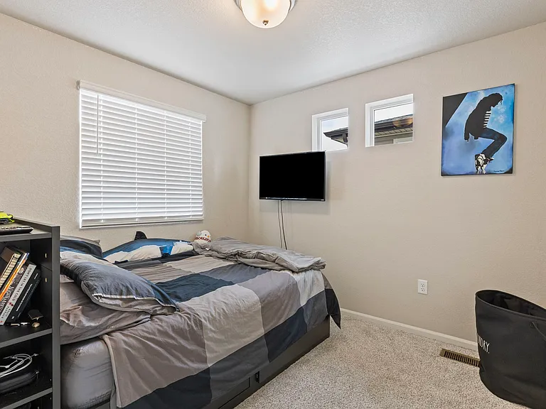 9440 Oro City Loop — Photo 12