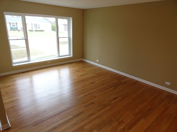 4th image of 1909 N Verde Dr