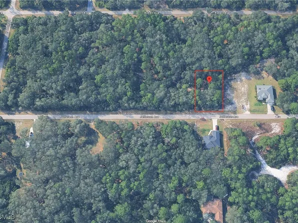 1915 Jefferson Ave, Lehigh Acres, FL 33972