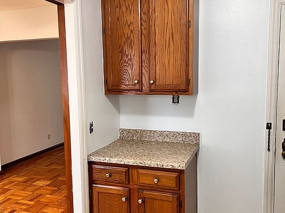 2nd image of 3424 Shaw Ave APT 1