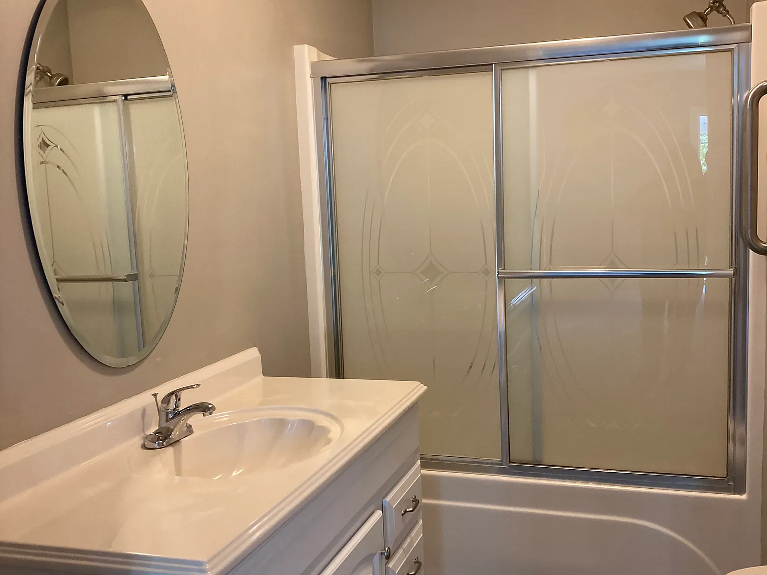 3 bed, 1500 sqft, $1,500 — Photo 4