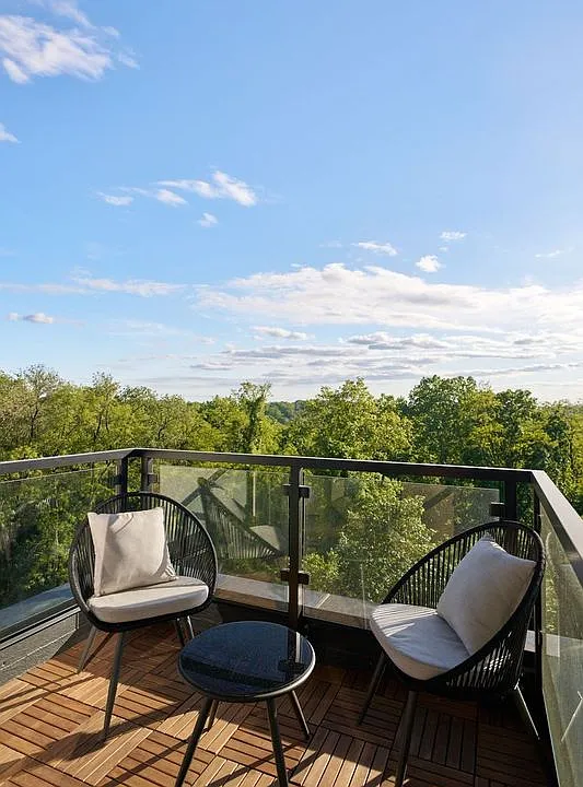 44-14 Douglaston Pkwy #7A