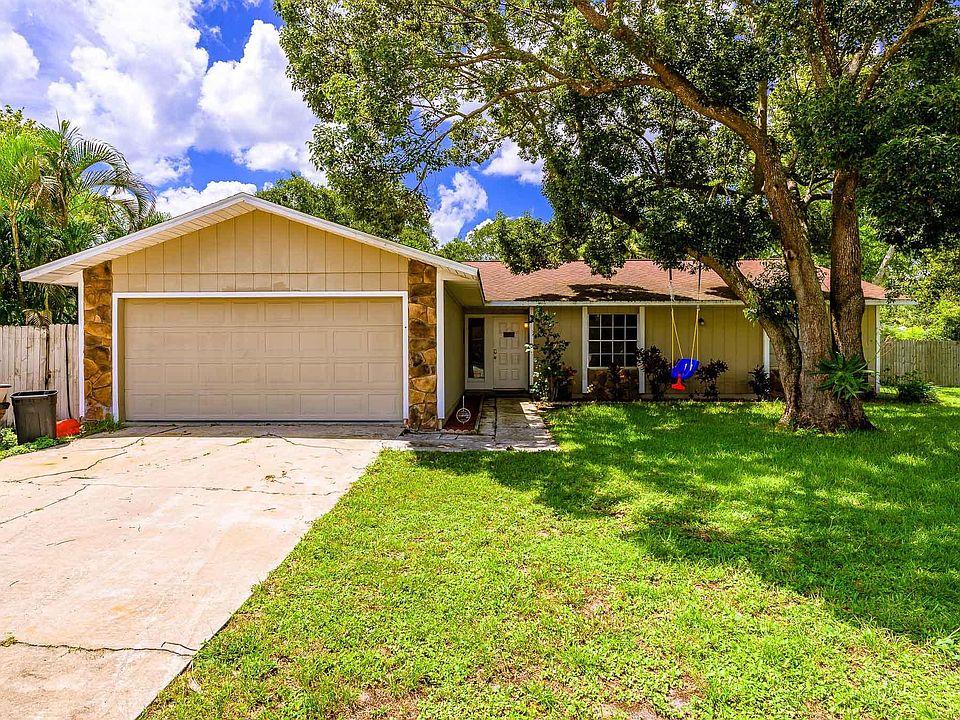 1st image of 858 Pine Forest Trl W