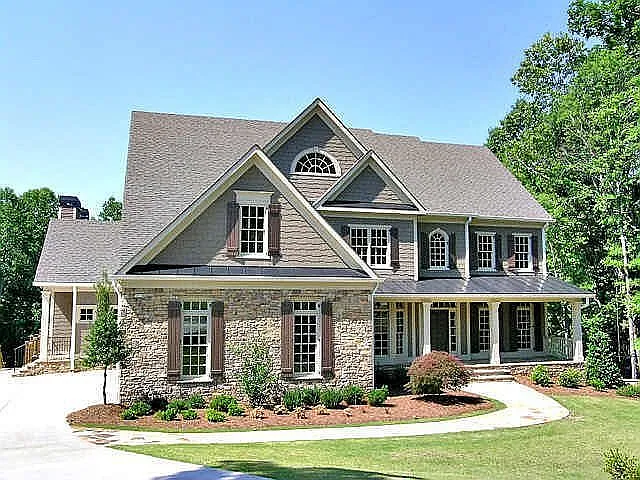 15635 Canterbury Chase photo 1