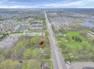 2423 Stelzer Rd, Columbus, OH 43219