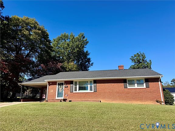 2nd image of 121 Rock Castle Ave