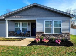 2878 Russell Dr, Hebron, KY 41048