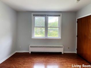 6536 Crescentville Rd FLOOR 2, Philadelphia, PA 19120