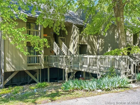 9398 S Lake Ridge Drive, Bloomington, IN 47401