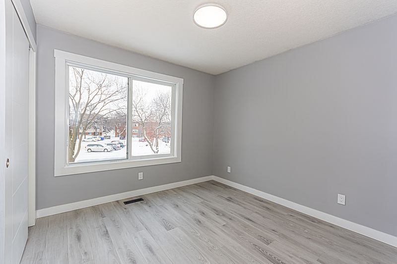 Edmonton Apartment for rent - 3 Bedrooms — photo 67