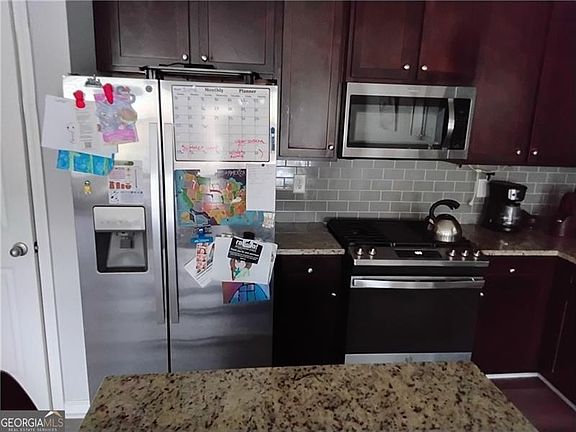 5th image of 4520 Sweetwater Dr