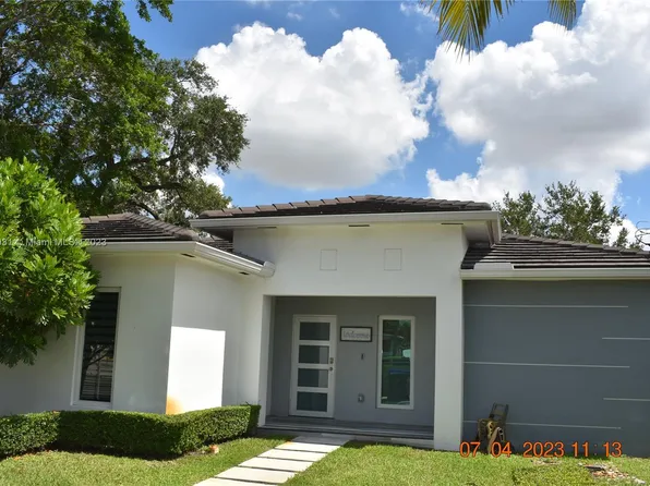 5977 SW 4th St, Miami, FL 33144