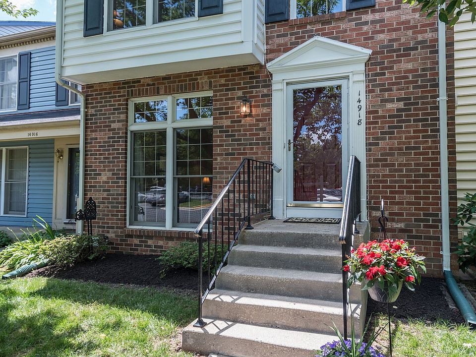 1st image of 14918 Forest Landing Cir