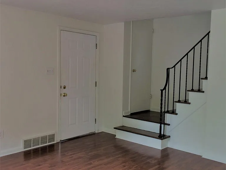 703 Vallevista Ave — Photo 6