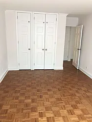 Rented by Metropolis Real Estate of Manhattan