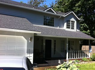 8040 Stoneoaks Ct, Gladstone, OR 97027