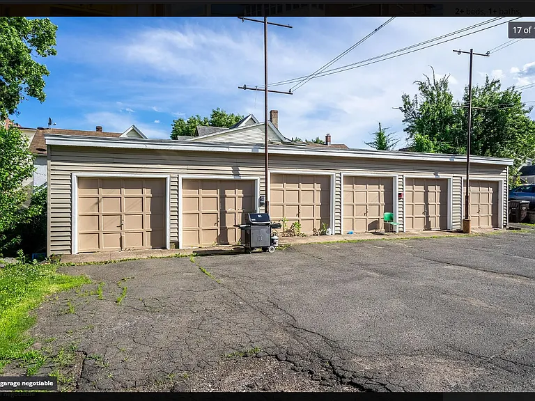 35 Rapallo Ave #2W — Photo 17