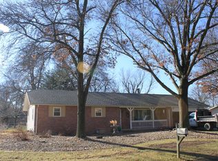 1804 Colonial Dr, Pittsburg, KS 66762