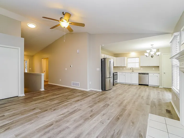 3421 Brook Spring Dr — Photo 5