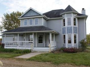 5255 Sullivan Rd, Lapeer, MI 48446