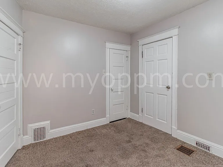 120 N 40th St — Photo 19