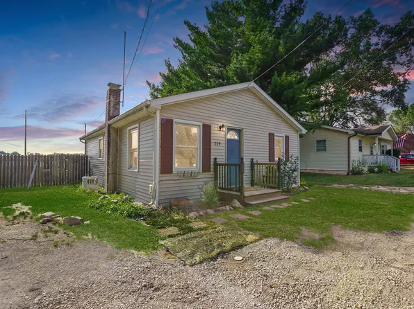 719 N Ellsworth St, Warsaw, IN 46580