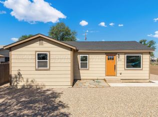 809 N Maddox Ave, Dumas, TX 79029