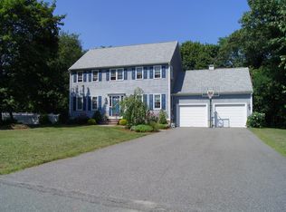 10 Old Farm Rd, Abington, MA 02351