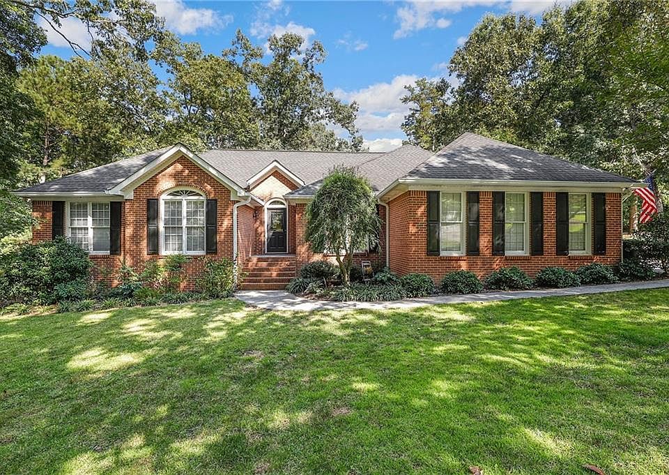 110 Shadowood Dr SE, Calhoun, GA 30701 Zillow
