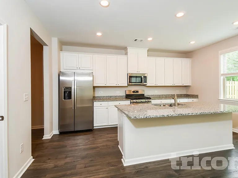 148 Chapelcrest Ln — Photo 5