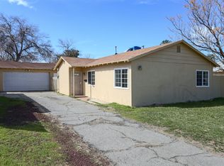 44273 Glenraven Rd, Lancaster, CA 93535