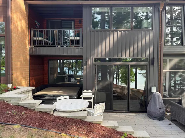 E1280 County Road Q, Waupaca, WI 54981