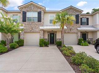 606 Mariners Cir, Saint Simons Island, GA 31522