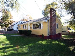 90 North St, Stoneham, MA 02180