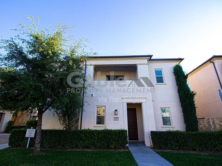 21916 Moveo Dr — Photo 1