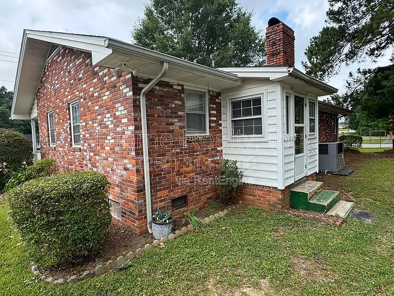 3924 Sunset Ave — Photo 18