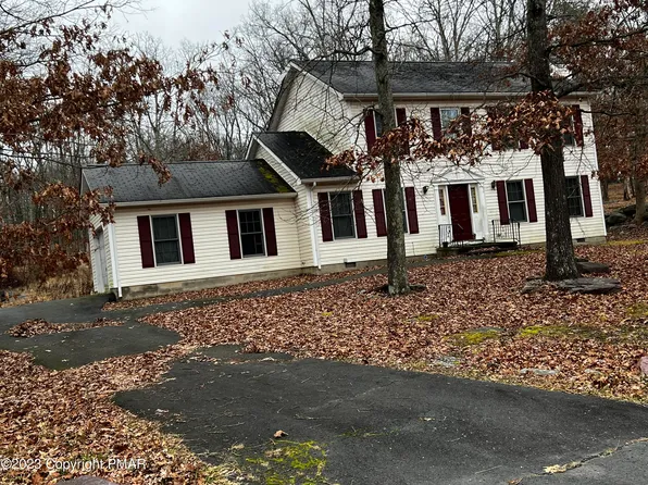 2312 Cramer Ct, Bushkill, PA 18324