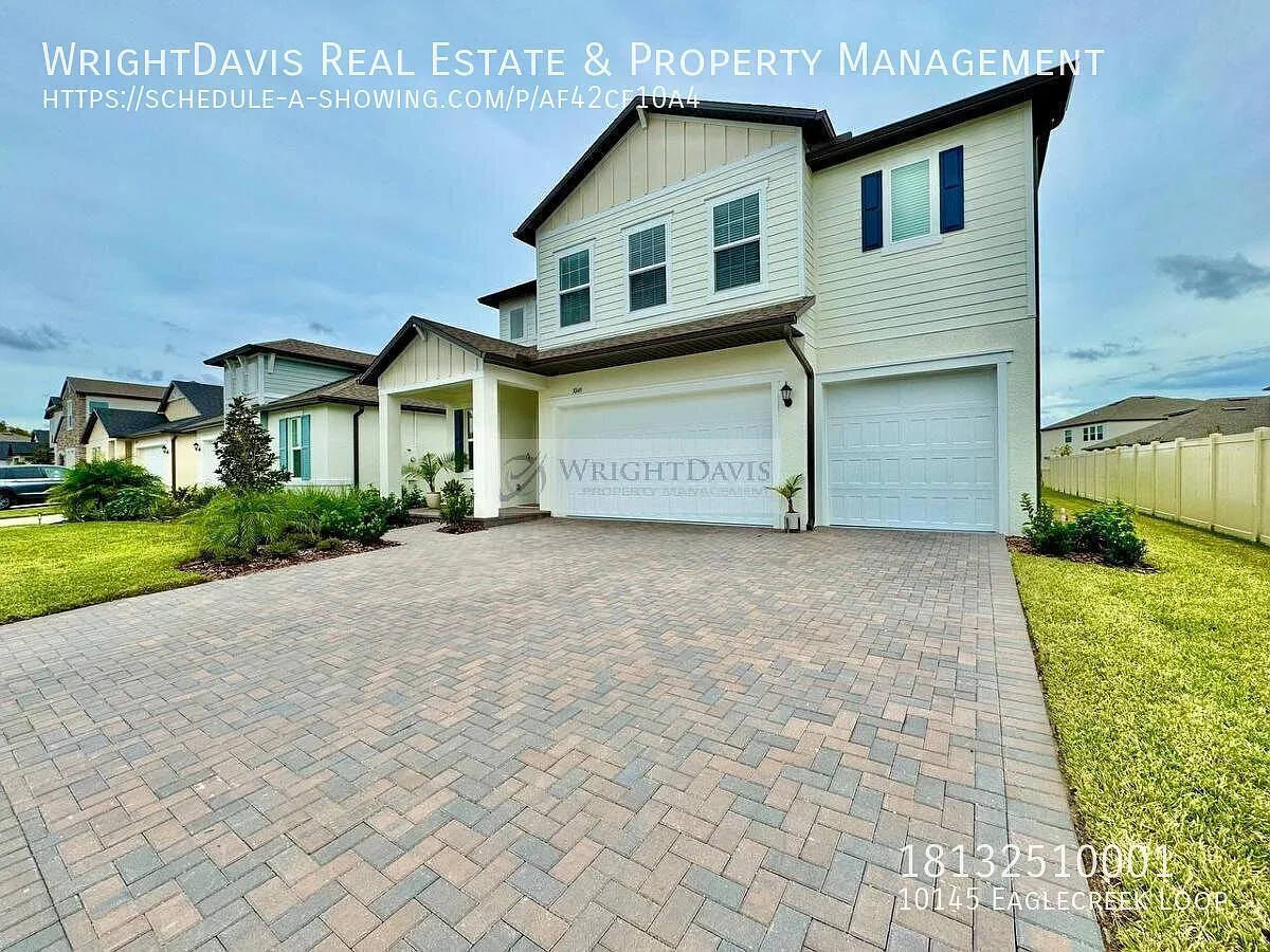 Stunning 5/4.5 Angeline Home! — Photo 2