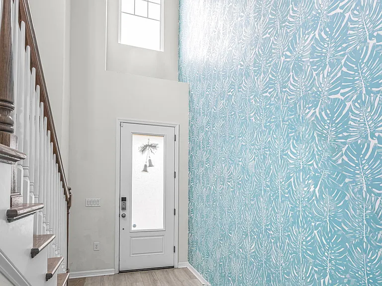 7-web-or-mls-Foyer 1SR_06112026