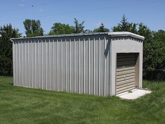 5th image of 163 Cedar Lane Dr