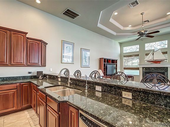 5th image of 2900 W Lantana Dr