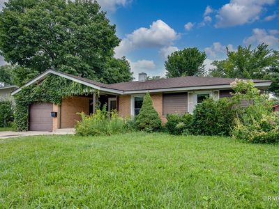 502 Oakton St, Elk Grove Village, IL, 60007